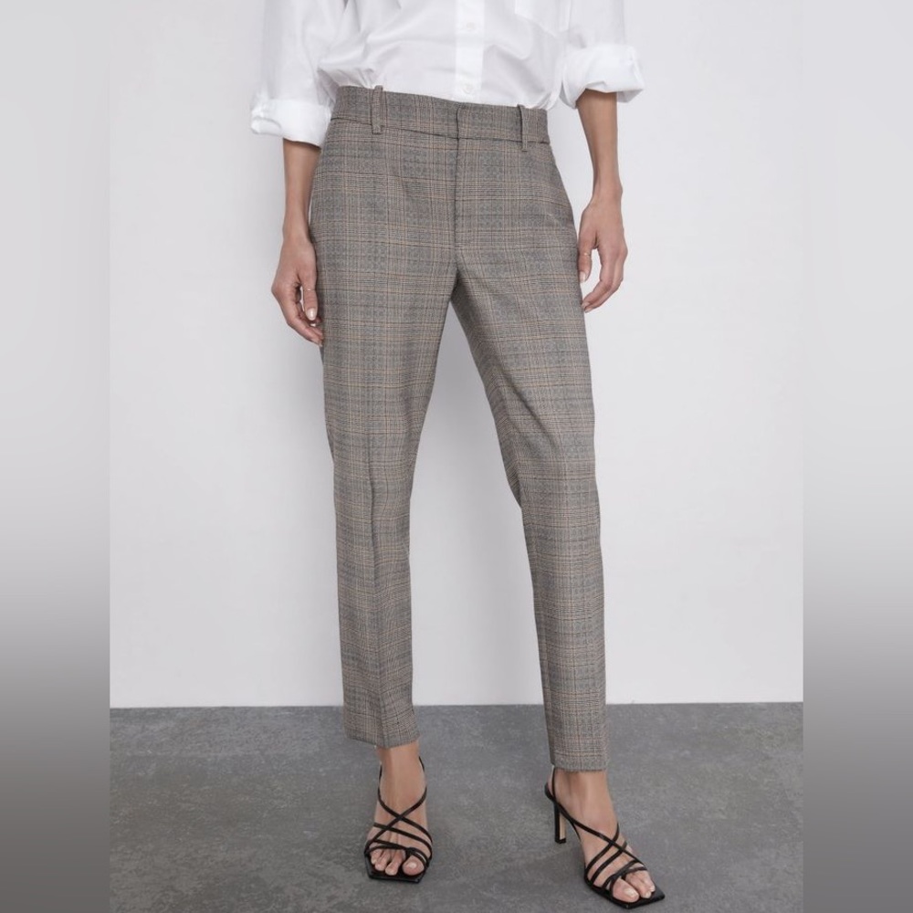 ZARA Chino plaid trousers  . Perfect condition size 28/6